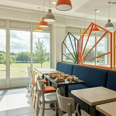 Pres De Disneyland Paris 2*