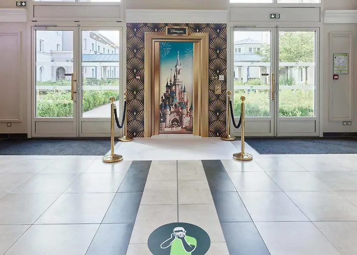 Hotel Pres De Disneyland Paris 2*
