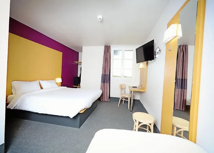 Hotel Pres De Disneyland Paris 2*