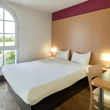 Pres De Disneyland Paris Hotell 2*