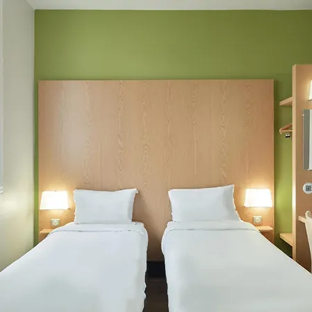 Pres De Disneyland Paris 2*