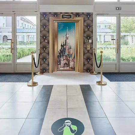 Hotell Pres De Disneyland Paris 2*